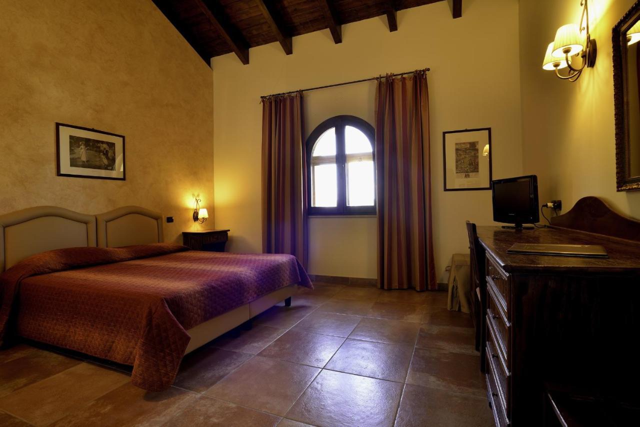 Hotel Tenuta San Francesco بارليتا المظهر الخارجي الصورة